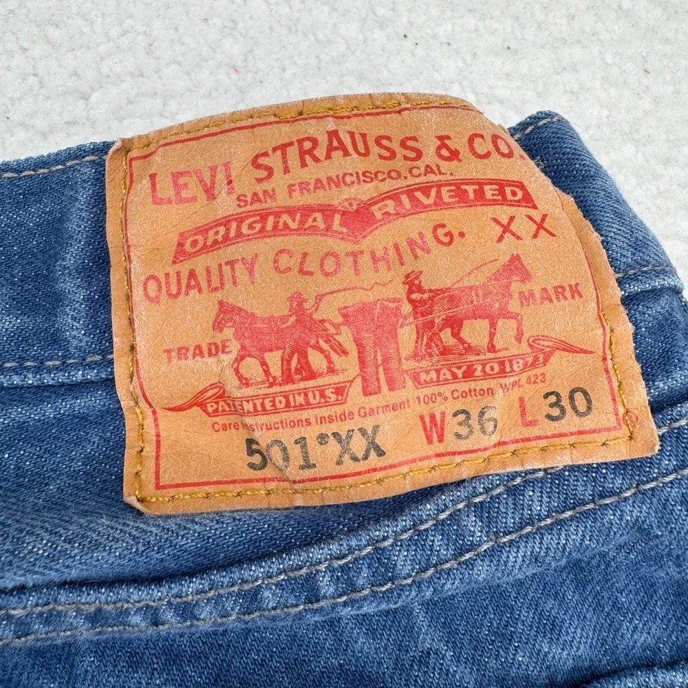Y2K Levis 501XX Jeans Mens 36x30 (Fit 34x24) Chopped Blue Medium Wash Button Fly